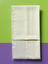 44101 Scarf with fringes