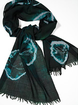 44109 Scarf with fringes